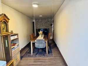 Dining Room- click for photo gallery